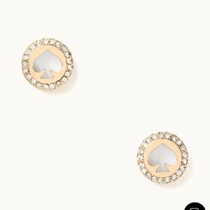 🆕 Kate Spade Spot The Spade Pave Halo Spade Studs in Gold